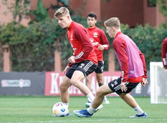 12 01 2024 Soccer 2 Soccer Bundesliga Season 2023 2024 1 FC Nürnberg FCN Club Training Camp Winter Winter Training Camp Marbella Spain Sportfoto Zink DaMa xdaxmax Julian Kania 46, 1 FC Nürnberg FCN Finn Jeltsch 44, 1 FC Nürnberg FCN