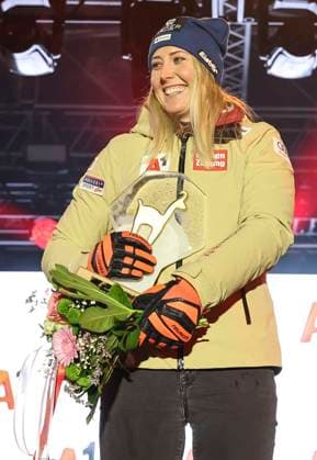 ALPINE SKIING - FIS WC Altenmarkt Zauchensee ALTENMARKT ZAUCHENSEE,AUSTRIA,12.JAN.24 - ALPINE SKIING - FIS World Cup, Super G, ladies, award ceremony. Image shows Cornelia Huetter (AUT).  GEPAxpictures xWolfgangxGrebien