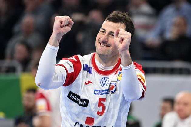 Mannheim, Germany, 120124. SAP Arena. EHF EURO 2024. Croatian player Domagoj Duvnjak during the handball match Spain - Croatia, European Championship, EM, Europameisterschaft preliminary round, group B. Photo: Ante Cizmic CROPIX Mannheim Hrvatska Copyright: xxAntexCizmicx xCROPIXx spanjolska_hrvatska60-120124