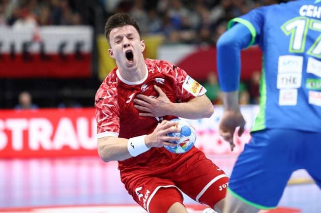 2024.01.13 Berlin Pilka reczna Mistrzostwa Europy EHF Euro 2024 Polska - Slowenia N z Michal Olejniczak Foto Piotr Matusewicz PressFocus 2024.01.13 Berlin Men handball EHF Euro 2024 Poland - Slovenia Michal Olejniczak Credit: Piotr Matusewicz PressFocus NEWSPIX.PL --- Newspix.pl  20240113_PF_PM030