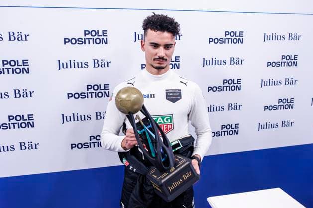 WEHRLEIN Pascal (ger), TAG HEUER Porsche Formula E Team, Porsche 99X Electric, portrait pole position during the 2024 Hankook Mexico City ePrix, 1st meeting of the 2023-24 ABB FIA Formula E World Championship, WM, Weltmeisterschaft on the Autodromo Hermanos Rodriguez from January 11 to 13, in Mexico City, Mexico - 2024 FORMULA E HANKOOK MEXICO CITY ePRIX DPPI Panoramic  03424001__R5_3446