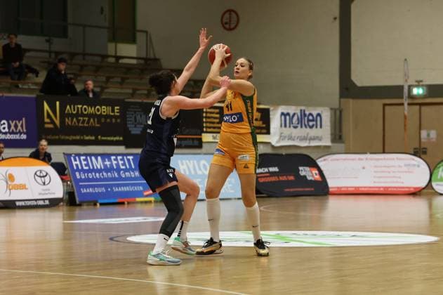 Basketball, Women, DBBL, TV Saarlouis Royals - Eisvögel USC Freiburg