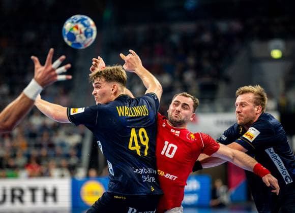 HANDBALL - EHF EURO 2024 MANNHEIM,GERMANY,13.JAN.24 - HANDBALL - EHF Men s European Championship, EM, Europameisterschaft 2024, group stage, Georgia vs Sweden. Image shows Irakli Kbilashvili (GEO) and Karl Wallinius (SWE).  GEPAxpictures xEdgarxEisner
