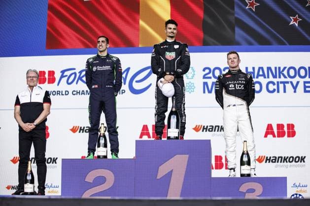 WEHRLEIN Pascal (ger), TAG HEUER Porsche Formula E Team, Porsche 99X Electric, portrait BUEMI Sebastien (swi), Envision Racing, Jaguar I-Type 6, portrait CASSIDY Nick (nzl), Jaguar TCS Racing, Jaguar I-Type 6, portrait podium, portrait during the 2024 Hankook Mexico City ePrix, 1st meeting of the 2023-24 ABB FIA Formula E World Championship, WM, Weltmeisterschaft on the Autodromo Hermanos Rodriguez from January 11 to 13, in Mexico City, Mexico - 2024 FORMULA E HANKOOK MEXICO CITY ePRIX DPPI Panoramic  03424001__R5_4012