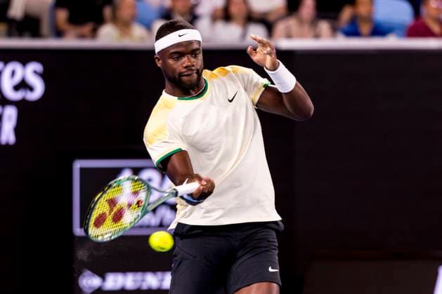 MELBOURNE, VIC - JANUARY 14: Frances Tiafoe of the United States of America in action during Round 1 of the 2024 Australian Open on January 14 2024, at Melbourne Park in Melbourne, Australia. (Photo by Jason Heidrich Icon Sportswire) TENNIS: JAN 14 Australian Open EDITORIAL USE ONLY Icon240114268