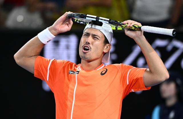 TENNIS AUSTRALIAN OPEN, Jason Kubler of Australia reacts during his first loss to Daniel Elahi Galan of Chile on Day 1 of the 2024 Australian Open at Melbourne Park in Melbourne, Sunday, January 14, 2024. ( NO ARCHIVING, EDITORIAL USE ONLY, NO USE IN BOOKS WITHOUT CONSENT MELBOURNE VICTORIA AUSTRALIA  Copyright: xJOELxCARRETTx 20240114001888864117