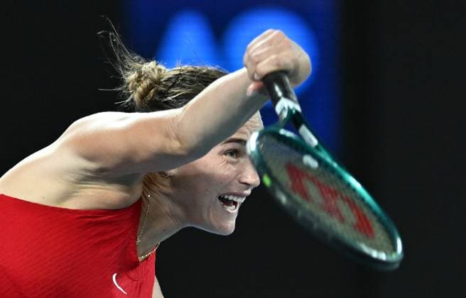 TENNIS AUSTRALIAN OPEN, Aryna Sabalenka of Belarus serves during her first round match aganst Germany s Ella Seidel on Day 1 of the 2024 Australian Open at Melbourne Park in Melbourne, Sunday, January 14, 2024. ( NO ARCHIVING, EDITORIAL USE ONLY, NO USE IN BOOKS WITHOUT CONSENT MELBOURNE VICTORIA AUSTRALIA  Copyright: xLUKASxCOCHx 20240115001888881199
