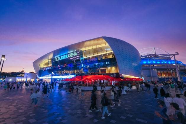 January 14, 2024, Melbourne, Victoria, Australia: MELBOURNE, AUSTRALIA - JANUARY 14: Rod Laver Arena atmosphere as Novak Djokovic of Serbia plays Dino Prizmic of Croatia on Day 1 of the 2024 Australian Open at Melbourne Park on January 14, 2024 in Melbourne, Australia. Melbourne Australia - ZUMAp121 20240114_zsp_p121_105 Copyright: xChrisxPutnamx