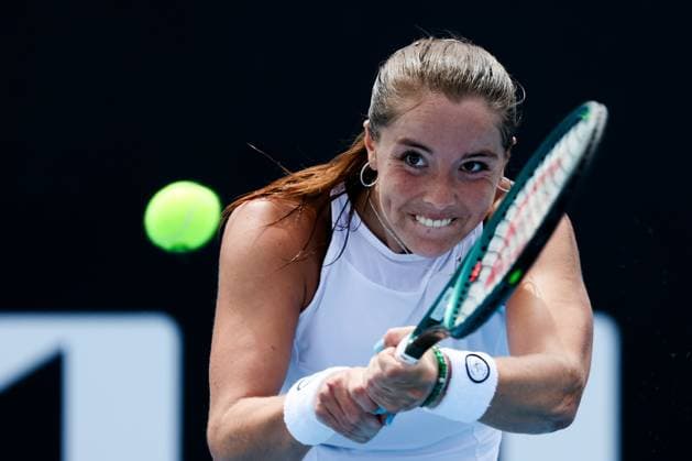 January 14, 2024, Melbourne, Victoria, Australia: MELBOURNE, AUSTRALIA - JANUARY 14: Jodie Burrage of United Kingdom plays Tamara Korpatsch of Germany pon Day 1 of the 2024 Australian Open at Melbourne Park on January 14, 2024 in Melbourne, Australia. Melbourne Australia - ZUMAp121 20240114_zsp_p121_112 Copyright: xChrisxPutnamx