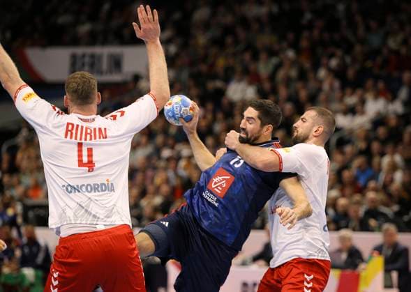 Photo Nikola Karabatic France vs Lucas Meister Switzerland , Suisse European Handball Championship, Preliminary Round in Berlin , on Sun 14 01 2024 Switzerland France Claus Bergmann DFL regulations prohibit any use of photographs as image sequences and or quasi video