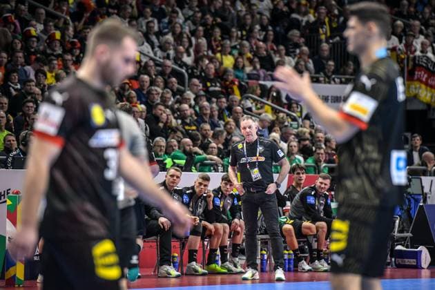 Handball EHF Handball EM 2024, North Macedonia Germany 14 01 2024, xdanx, Handball EHF Handball EM 2024, North Macedonia Germany v l Alfred Gislason Germany Head Coach Berlin Mercedes Benz Arena Berlin Germany EN Copyright: xDanielxLakomskix