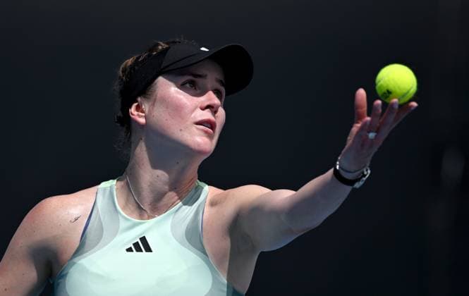 TENNIS AUSTRALIAN OPEN, Elina Svitolina of Ukraine prepares to serve during her first round match against Taylah Preston of Australia on Day 2 of the 2024 Australian Open at Melbourne Park in Melbourne, Monday, January 15, 2024. ( NO ARCHIVING, EDITORIAL USE ONLY, NO USE IN BOOKS WITHOUT CONSENT MELBOURNE VICTORIA AUSTRALIA  Copyright: xJAMESxROSSx 20240115001889148716