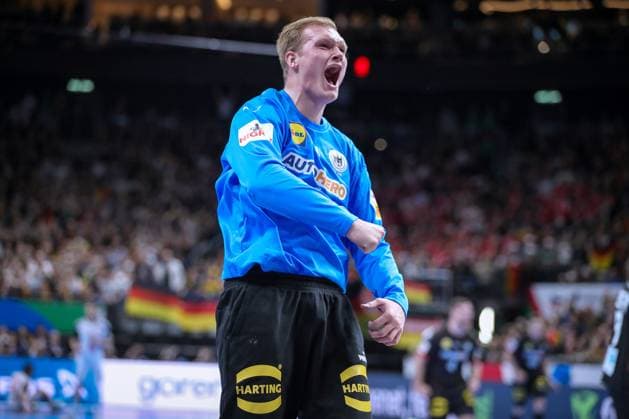 14 01 2024, EHF EURO 2024, European Mens Handball Championship, Mercedes Benz Arena in Berlin, Germany North Macedonia Goalkeeper David Späth Germany cheering Berlin Germany