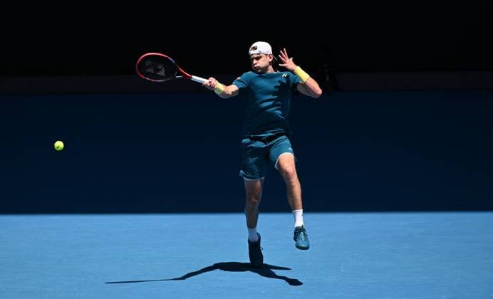 TENNIS AUSTRALIAN OPEN, Zizou Bergs of Belgium returns during his first round match against Stefanos Tsitsipas of Greece on Day 2 of the 2024 Australian Open at Melbourne Park in Melbourne, Monday, January 15, 2024. ( NO ARCHIVING, EDITORIAL USE ONLY, NO USE IN BOOKS WITHOUT CONSENT MELBOURNE VICTORIA AUSTRALIA  Copyright: xJOELxCARRETTx 20240115001889187309