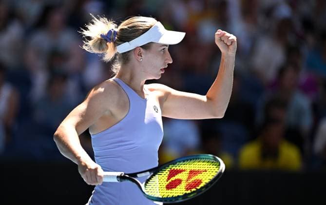TENNIS AUSTRALIAN OPEN, Daria Saville of Australia reacts during her first round match against Magdalena Frech of Poland on Day 2 of the 2024 Australian Open at Melbourne Park in Melbourne, Monday, January 15, 2024. ( NO ARCHIVING, EDITORIAL USE ONLY, NO USE IN BOOKS WITHOUT CONSENT MELBOURNE VICTORIA AUSTRALIA  Copyright: xJAMESxROSSx 20240115001889203276