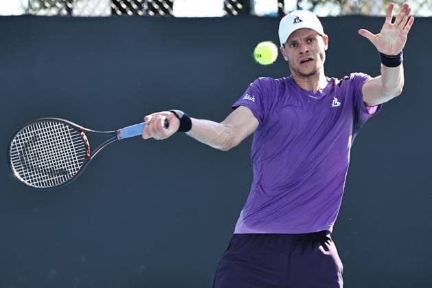 Tennis, Australian Open, Day 2, Hanfmann loses to Monfils