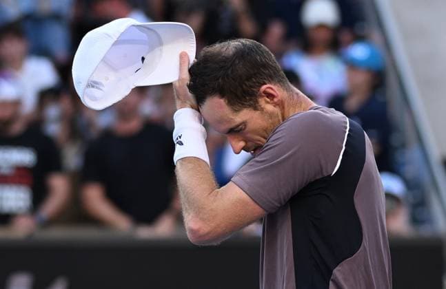 TENNIS AUSTRALIAN OPEN, Andy Murray of Great Britain reacts following his first round loss to Tomas Martin Etcheverry of Argentina on Day 2 of the 2024 Australian Open at Melbourne Park in Melbourne, Monday, January 15, 2024. ( NO ARCHIVING, EDITORIAL USE ONLY, NO USE IN BOOKS WITHOUT CONSENT MELBOURNE VICTORIA AUSTRALIA  Copyright: xJAMESxROSSx 20240115001889243463