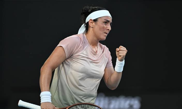 TENNIS AUSTRALIAN OPEN, Ons Jabeur of Tunisia reacts during her first round match against Yulila Starodubtseva of Ukraine on Day 2 of the 2024 Australian Open at Melbourne Park in Melbourne, Monday, January 15, 2024. ( NO ARCHIVING, EDITORIAL USE ONLY, NO USE IN BOOKS WITHOUT CONSENT MELBOURNE VICTORIA AUSTRALIA  Copyright: xLUKASxCOCHx 20240115001889249647