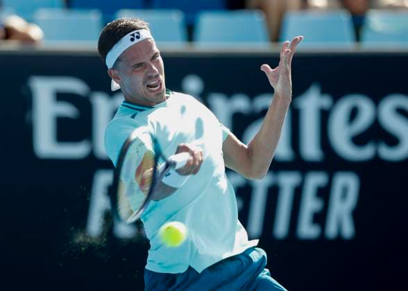 Tennis, Australian Open, Day 2, Altmaier loses to Khachanov