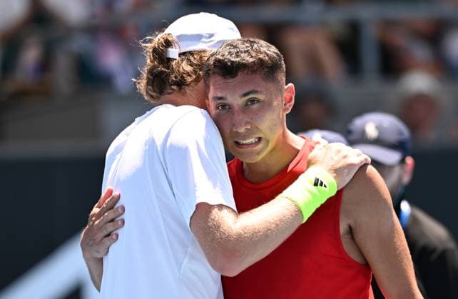 TENNIS AUSTRALIAN OPEN, James McCabe of Australia (right) reacts with Alex Michelsen of USA after losing his first round match on Day 3 of the 2024 Australian Open at Melbourne Park in Melbourne, Tuesday, January 16, 2024. ( NO ARCHIVING, EDITORIAL USE ONLY, NO USE IN BOOKS WITHOUT CONSENT MELBOURNE VICTORIA AUSTRALIA  Copyright: xJAMESxROSSx 20240116001889612753