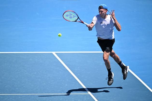 TENNIS AUSTRALIAN OPEN, Mate Valkusz of Hungary in returns during his match against Max Purcell of Australia on Day 3 of the 2024 Australian Open at Melbourne Park in Melbourne, Tuesday, January 16, 2024. ( NO ARCHIVING, EDITORIAL USE ONLY, NO USE IN BOOKS WITHOUT CONSENT MELBOURNE VICTORIA AUSTRALIA  Copyright: xJOELxCARRETTx 20240116001889616198