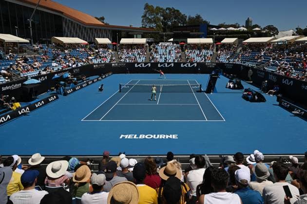 TENNIS AUSTRALIAN OPEN, Angelique Kerber of Germany during her match against Danielle Collins of the USA on Day 3 of the 2024 Australian Open at Melbourne Park in Melbourne, Tuesday, January 16, 2024. ( NO ARCHIVING, EDITORIAL USE ONLY, NO USE IN BOOKS WITHOUT CONSENT MELBOURNE VICTORIA AUSTRALIA  Copyright: xLUKASxCOCHx 20240116001889622615