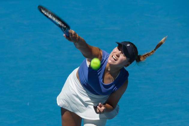 Tennis 2024: Australian Open Day 3 January 16, 2024: SOFIA KENIN of the USA in action against 1st seed IGA SWIATEK of Poland on Rod Laver Arena in a Women s Singles 2nd round match on day 3 of the 2024 Australian Open in Melbourne, Australia. Sydney Low Cal Media(Credit Image: Â Sydney Low Cal Sport Media) California USA EDITORIAL USE ONLY Copyright: xx ZUMA-20240116_faf_c04_018.jpg SydneyxLowx csmphotothree223616