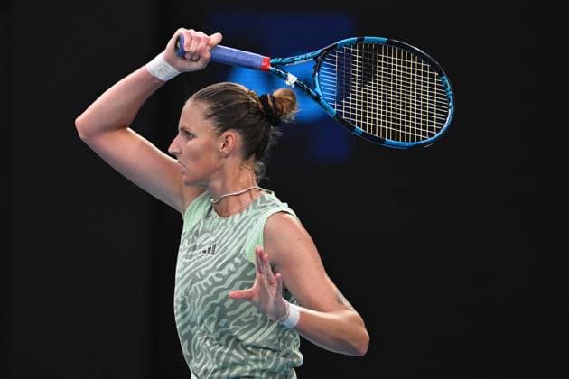 TENNIS AUSTRALIAN OPEN, Karolina Pliskova of Czech Republic during her round 1 match against Elena Rybakina of Kazakhstan on Day 3 of the 2024 Australian Open at Melbourne Park in Melbourne, Tuesday, January 16, 2024. ( NO ARCHIVING, EDITORIAL USE ONLY, NO USE IN BOOKS WITHOUT CONSENT MELBOURNE VICTORIA AUSTRALIA  Copyright: xLUKASxCOCHx 20240116001889679621