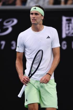 Alexander Zverev (GER) dejected during his first round match Australian Open, Day Three, Tennis, Melbourne Park, Melbourne, Australia - 16 Jan 2024  Copyright: xJamesxGourley Shutterstockx 14297584cd