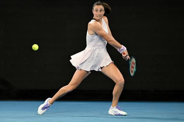 TENNIS AUSTRALIAN OPEN, Petra Martic of Croatia in action during her round 1 match against Ajla Tomljanovic of Australia on Day 3 of the 2024 Australian Open at Melbourne Park in Melbourne, Tuesday, January 16, 2024. ( NO ARCHIVING, EDITORIAL USE ONLY, NO USE IN BOOKS WITHOUT CONSENT MELBOURNE VICTORIA AUSTRALIA  Copyright: xJAMESxROSSx 20240116001889719946