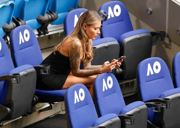 Alexander Zverev girlfriend Sophia Thomalla sits in the players box, Australian Open 2024, Melbourne Park, Melbourne, Victoria, Australia Copyright: xJuergenxHasenkopfx