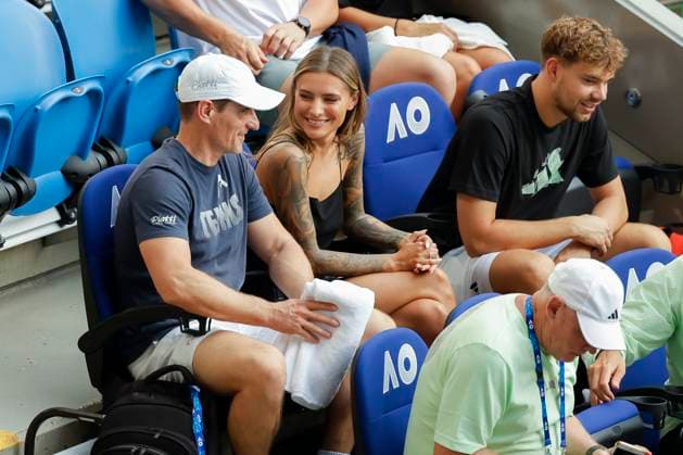 Alexander Zverev girlfriend Sophia Thomalla sits in the players box, Australian Open 2024, Melbourne Park, Melbourne, Victoria, Australia Copyright: xJuergenxHasenkopfx