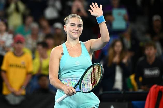 TENNIS AUSTRALIAN OPEN, Maria Timofeeva of Russia celebrates winning her 2nd round match against Caroline Wozniacki of Denmark on Day 4 of the 2024 Australian Open at Melbourne Park in Melbourne, Wednesday, January 17, 2024. ( NO ARCHIVING, EDITORIAL USE ONLY, NO USE IN BOOKS WITHOUT CONSENT MELBOURNE VICTORIA AUSTRALIA  Copyright: xJOELxCARRETTx 20240117001890040799