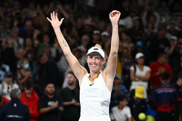 TENNIS AUSTRALIAN OPEN, Storm Hunter of Australia celebrates her round 2 win against Laura Siegemund of Germany on Day 4 of the 2024 Australian Open at Melbourne Park in Melbourne, Wednesday, January 17, 2024. ( NO ARCHIVING, EDITORIAL USE ONLY, NO USE IN BOOKS WITHOUT CONSENT MELBOURNE VICTORIA AUSTRALIA  Copyright: xJOELxCARRETTx 20240117001890071081