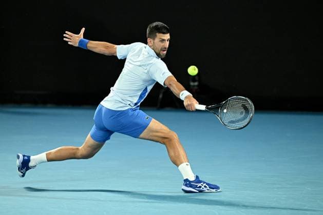 TENNIS AUSTRALIAN OPEN, Novak Djokovic of Serbia in action during his round 2 match against Alexei Popyrin of Australia on Day 4 of the 2024 Australian Open at Melbourne Park in Melbourne, Wednesday, January 17, 2024. ( NO ARCHIVING, EDITORIAL USE ONLY, NO USE IN BOOKS WITHOUT CONSENT MELBOURNE VICTORIA AUSTRALIA  Copyright: xJAMESxROSSx 20240117001890129637