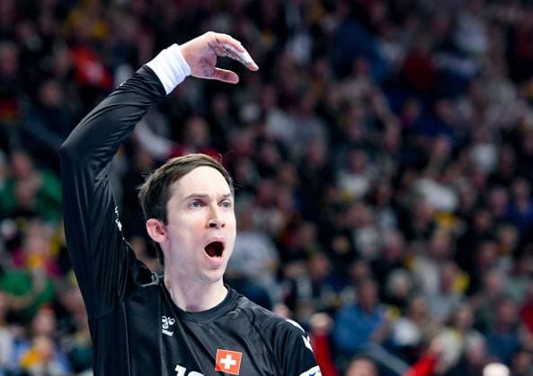16 01 2024, xlakx, Handball EHF Handball European Championship 2024, North Macedonia Switzerland emspor, v l Nikola Portner Switzerland 16 ,gives instructions, gesticulates with arms, gesticulate, gives instructions Berlin