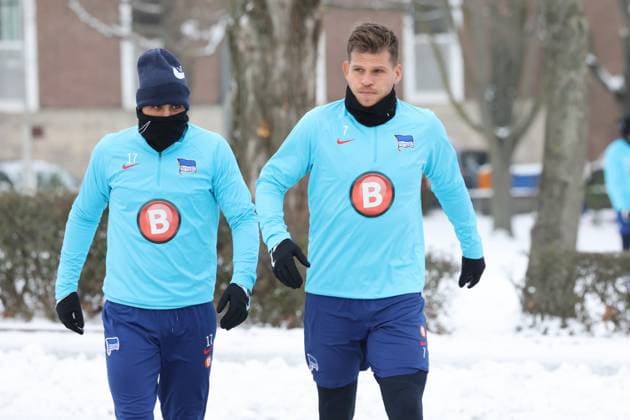 DEU, DFL, 2 FBL Hertha BSC, Training, 17 01 2024, Sportforum, Berlin, DEU, DFL, 2 FBL Hertha BSC, Training, im Bild Nader El Jindaoui Hertha BSC Berlin 17 , Florian Niederlechner Hertha BSC Berlin 7 DFL regulations prohibit any use of Photographs as image sequences and or quasi video Foto Juergen Engler nordphoto GmbH nordphotoxGmbHx xEngler nph00076