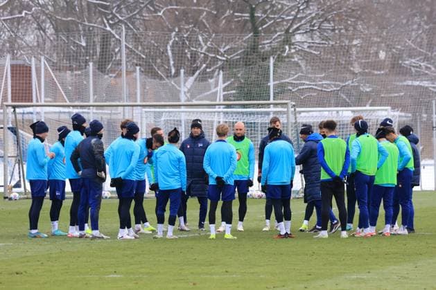 DEU, DFL, 2 FBL Hertha BSC, Training, 17 01 2024, Sportforum, Berlin, DEU, DFL, 2 FBL Hertha BSC, Training, im Bild Hertha Spielerkreis DFL regulations prohibit any use of Photographs as image sequences and or quasi video Foto Juergen Engler nordphoto GmbH nordphotoxGmbHx xEngler nph00076