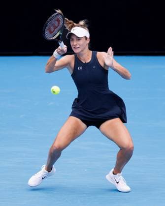 Tennis 2024: Australian Open Day 5 January 18, 2024: MCCARTNEY KESSLER of the USA in action against LINDA NOSKOVA of the Czech Republic on KIA Arena in a Women s Singles 2nd round match on day 5 of the 2024 Australian Open in Melbourne, Australia. Sydney Low Cal Media(Credit Image: Â Sydney Low Cal Sport Media) California USA EDITORIAL USE ONLY Copyright: xx ZUMA-20240118_faf_c04_018.jpg SydneyxLowx csmphotothree223979