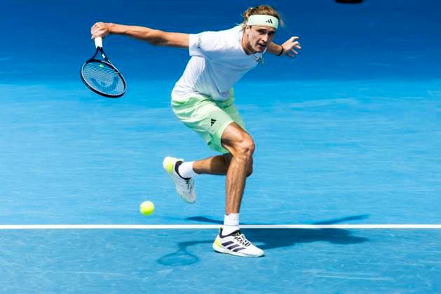 MELBOURNE, VIC - JANUARY 18: Alexander Zverev of Germany in action during Round 2 of the 2024 Australian Open on January 18 2024, at Melbourne Park in Melbourne, Australia. (Photo by Jason Heidrich Icon Sportswire) TENNIS: JAN 18 Australian Open EDITORIAL USE ONLY Icon240118012