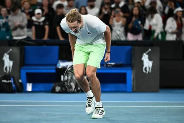 TENNIS AUSTRALIAN OPEN, Alexander Zverev of Germany celebrates match point during his 2nd round win over Lukas Klein of Slovakia on Day 5 of the 2024 Australian Open at Melbourne Park in Melbourne, Thursday, January 18, 2024. ( NO ARCHIVING, EDITORIAL USE ONLY, NO USE IN BOOKS WITHOUT CONSENT MELBOURNE VICTORIA AUSTRALIA  Copyright: xJOELxCARRETTx 20240118001890471820