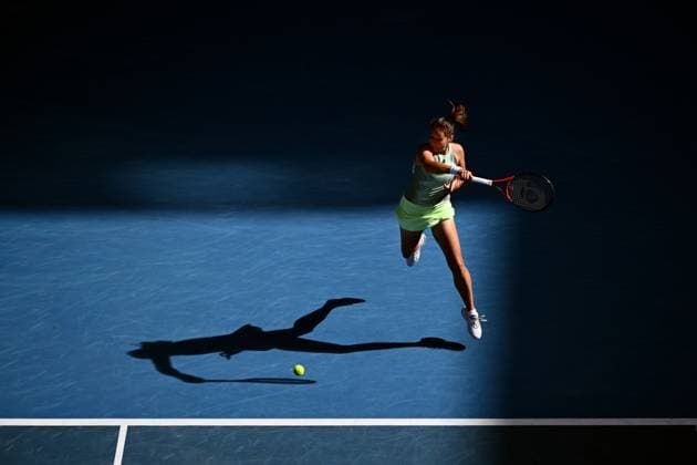 TENNIS AUSTRALIAN OPEN, Daria Kasatkina of Russia in action during her 2nd round match against Sloane Stephens of the USA on Day 5 of the 2024 Australian Open at Melbourne Park in Melbourne, Thursday, January 18, 2024. ( NO ARCHIVING, EDITORIAL USE ONLY, NO USE IN BOOKS WITHOUT CONSENT MELBOURNE VICTORIA AUSTRALIA  Copyright: xJOELxCARRETTx 20240118001890490695