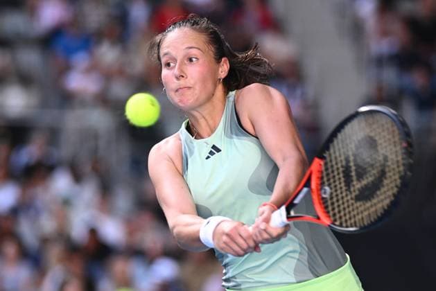 TENNIS AUSTRALIAN OPEN, Daria Kasatkina of Russia in action during her 2nd round match against Sloane Stephens of the USA on Day 5 of the 2024 Australian Open at Melbourne Park in Melbourne, Thursday, January 18, 2024. ( NO ARCHIVING, EDITORIAL USE ONLY, NO USE IN BOOKS WITHOUT CONSENT MELBOURNE VICTORIA AUSTRALIA  Copyright: xJOELxCARRETTx 20240118001890496375