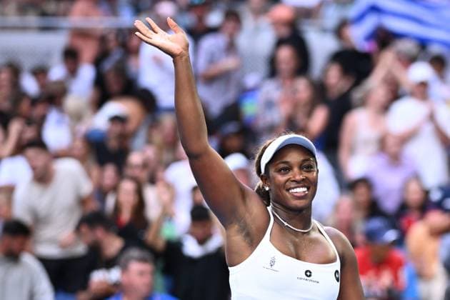 TENNIS AUSTRALIAN OPEN, Sloane Stephens of the USA celebrates her 2nd round win over Daria Kasatkina of Russia on Day 5 of the 2024 Australian Open at Melbourne Park in Melbourne, Thursday, January 18, 2024. ( NO ARCHIVING, EDITORIAL USE ONLY, NO USE IN BOOKS WITHOUT CONSENT MELBOURNE VICTORIA AUSTRALIA  Copyright: xJOELxCARRETTx 20240118001890505528