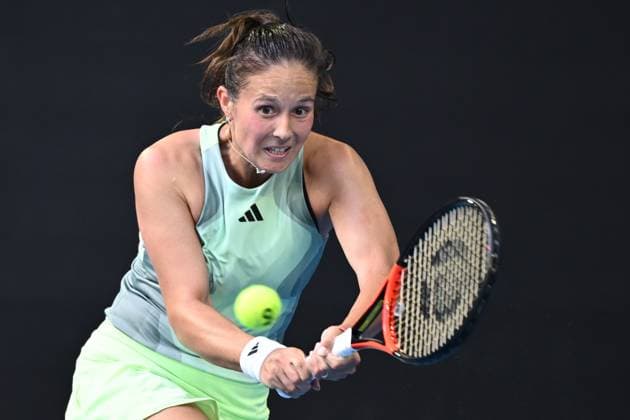 TENNIS AUSTRALIAN OPEN, Daria Kasatkina of Russia in action during her 2nd round match against Sloane Stephens of the USA on Day 5 of the 2024 Australian Open at Melbourne Park in Melbourne, Thursday, January 18, 2024. ( NO ARCHIVING, EDITORIAL USE ONLY, NO USE IN BOOKS WITHOUT CONSENT MELBOURNE VICTORIA AUSTRALIA  Copyright: xJOELxCARRETTx 20240118001890506001
