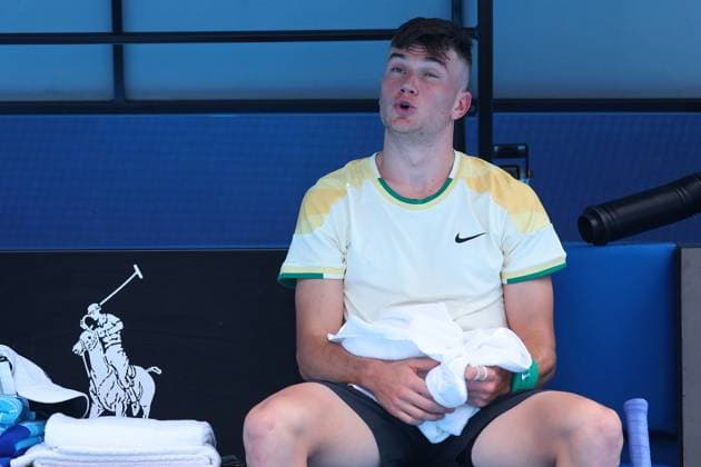 Jack Draper of GBR frustrated Australian Open, Day Five, Tennis, Melbourne Park, Melbourne, Australia - 18 Jan 2024  Copyright: xEllaxLing Shutterstockx 14305074al