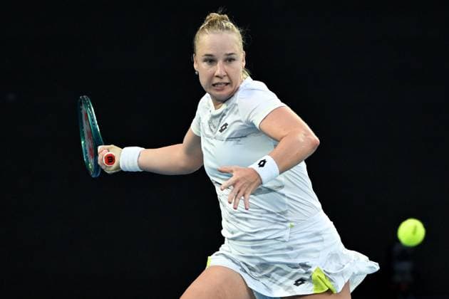 TENNIS AUSTRALIAN OPEN, Anna Blinkova of Russia in action during her 2nd round match against Elena Rybakina of Kazakhstan on Day 5 of the 2024 Australian Open at Melbourne Park in Melbourne, Thursday, January 18, 2024. ( NO ARCHIVING, EDITORIAL USE ONLY, NO USE IN BOOKS WITHOUT CONSENT MELBOURNE VICTORIA AUSTRALIA  Copyright: xJAMESxROSSx 20240118001890531601