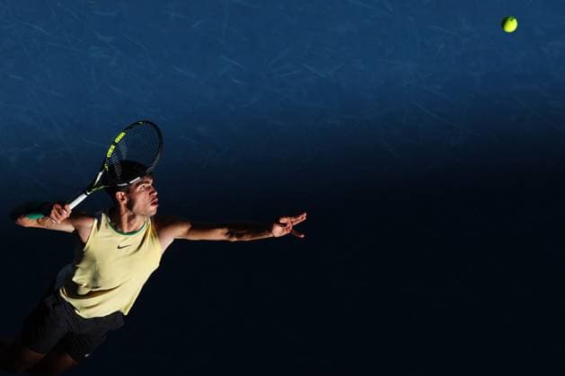 Carlos Alcaraz (ESP) during his second round match Australian Open, Day Five, Tennis, Melbourne Park, Melbourne, Australia - 18 Jan 2024  Copyright: xEllaxLing Shutterstockx 14305074ay