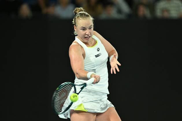TENNIS AUSTRALIAN OPEN, Anna Blinkova of Russia in action during her 2nd round match against Elena Rybakina of Kazakhstan on Day 5 of the 2024 Australian Open at Melbourne Park in Melbourne, Thursday, January 18, 2024. ( NO ARCHIVING, EDITORIAL USE ONLY, NO USE IN BOOKS WITHOUT CONSENT MELBOURNE VICTORIA AUSTRALIA  Copyright: xJAMESxROSSx 20240118001890557204