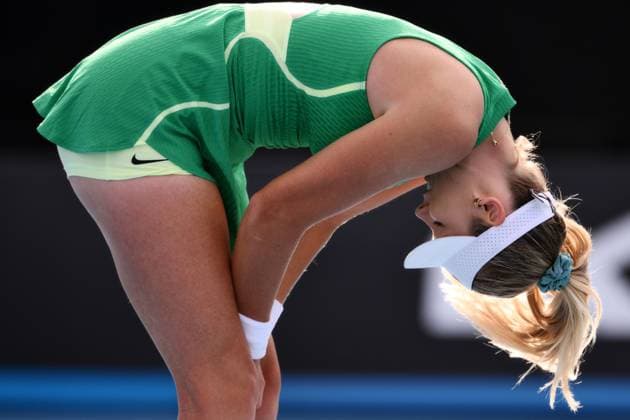 Katie Boulter (GBR) dejected during her second round match Australian Open, Day Five, Tennis, Melbourne Park, Melbourne, Australia - 18 Jan 2024  Copyright: xJamesxGourley Shutterstockx 14305075aj